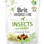 Opakowanie 200g ciastek Brit Care Dog Crunchy Cracker Insects & Rabbit z grafiką owadów, królika i kopru włoskiego, przeznaczone dla psów z wrażliwym układem pokarmowym.
